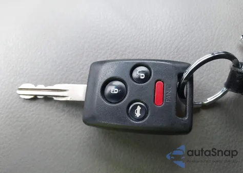 2008 Subaru Tribeca Limited 7-Passenger z USA, uszkodzony, nr VIN 4S4WX98D584419012